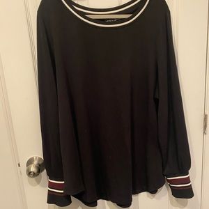 Love & Legend Top 3X